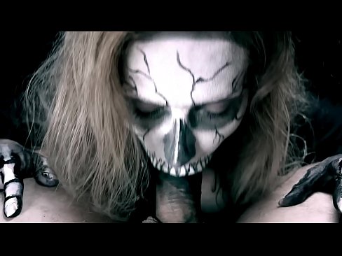 ❤️ Demon girl ng sanggol titi sa kanyang itim na bibig at swallowing cum. ❤️ Fuck video sa amin ️❤